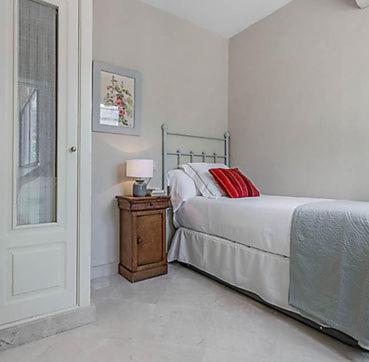 Villa Fam Sevillian Townhouse à Séville Extérieur photo