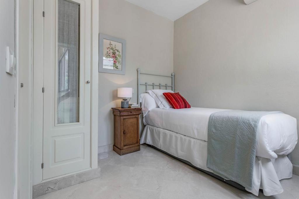 Villa Fam Sevillian Townhouse à Séville Extérieur photo